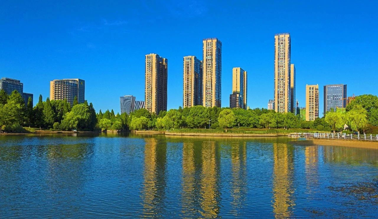 1612745486406008OiaA.jpg 82faa66fa127c44d018370d97c5f2ed1.jpg